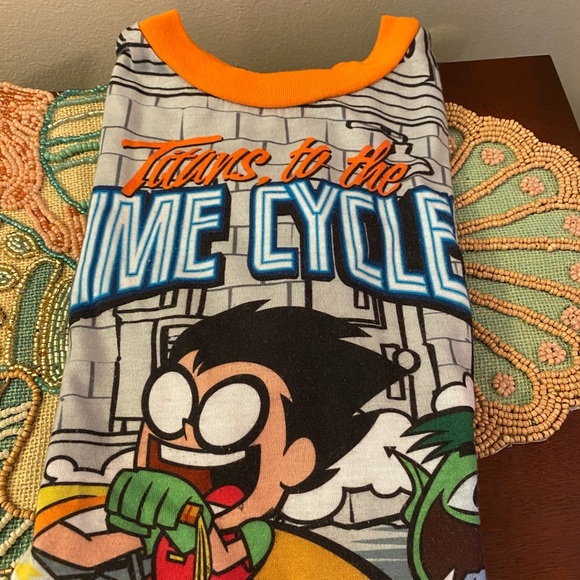 3 Piece Teen Titans Pajamas - Picture 4 of 5